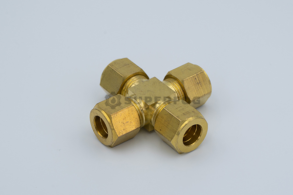 ข้อต่อ 4 ทาง